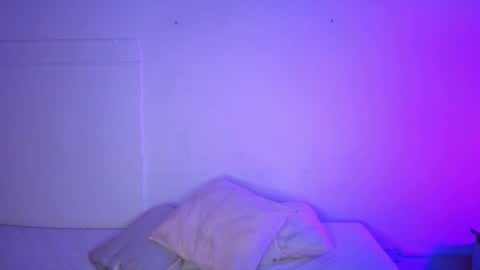 little_lilith_apple online show from 11-14-25, 07:34