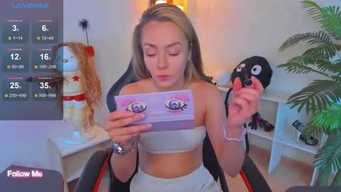 Snapshot of little_rockk chatting on 10-11-25, 04:44 little_rockk online show from 10-11-25, 04:44