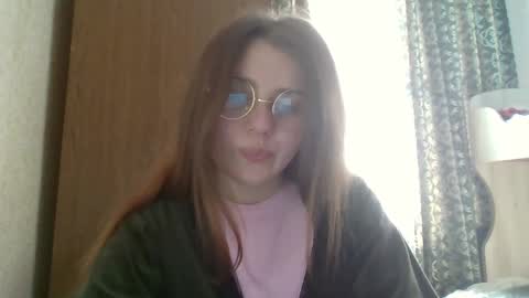 Snapshot of little_shygirl_ chatting on 03-06-25, 12:19 little_shygirl_ online show from 03-06-25, 12:19