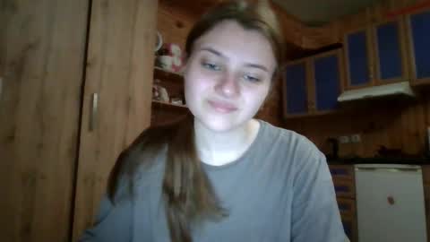 Snapshot of little_shygirl_ chatting on 10-09-25, 04:10 little_shygirl_ online show from 10-09-25, 04:10