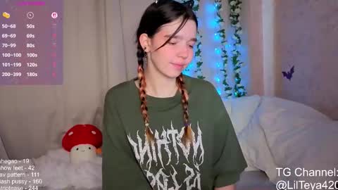 little Teya online show from 10-16-25, 11:11