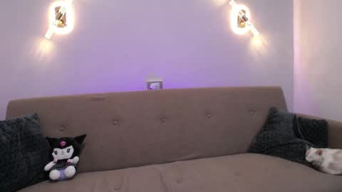 Snapshot of little_tifi chatting on 09-11-25, 12:44 Tifany online show from 09-11-25, 12:44