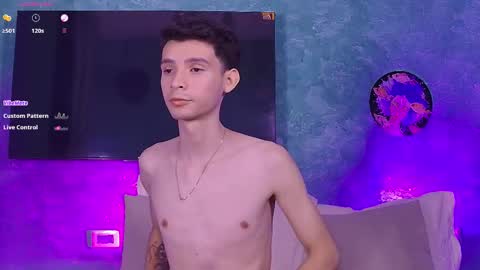 Juan Ferrer online show from 11-22-25, 12:42