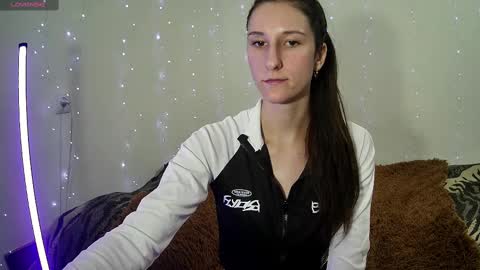 LittleAhWitch online show from 03-07-25, 12:56