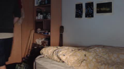 Snapshot of littlealien7 chatting on 10-02-25, 12:23 littlealien7 online show from 10-02-25, 12:23