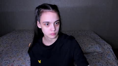 littleashleyy online show from 12-22-24, 01:11