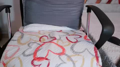 littleaysheel online show from 12-07-24, 06:37