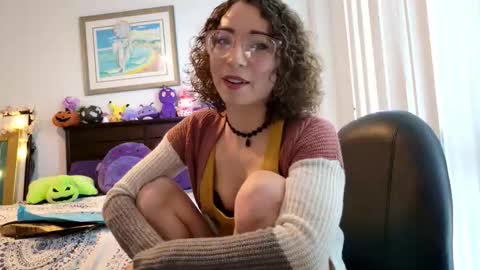 Snapshot of littledeathtrap chatting on 11-15-25, 09:21 littledeathtrap online show from 11-15-25, 09:21