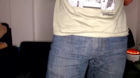 Manu online show from 10-07-25, 02:09