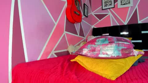          --- Onlyfans Free --  online show from 01-18-26, 01:37