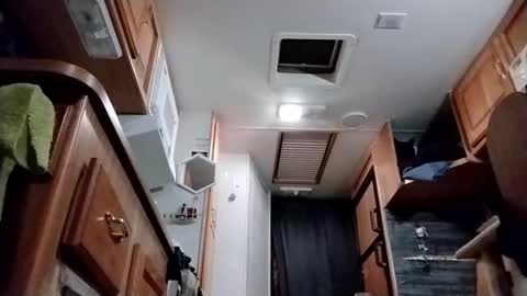 littleleo96 online show from 11-30-25, 08:18