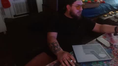 Snapshot of littlelonelylenny chatting on 02-08-25, 06:22 littlelonelylenny online show from 02-08-25, 06:22