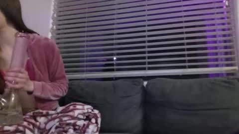 littlelovergirllindz online show from 01-09-26, 02:47