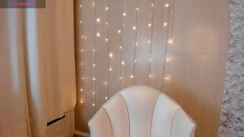 MELODY online show from 11-30-25, 02:37