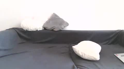 Anna online show from 10-27-25, 10:52