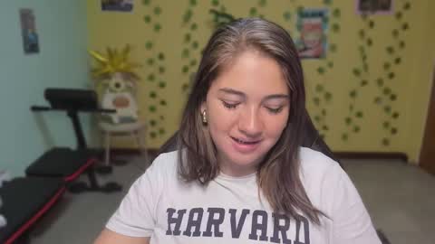 Mia  Wednesday to Sunday 730 am to 1030 am Colombian Hour D online show from 02-15-26, 06:15