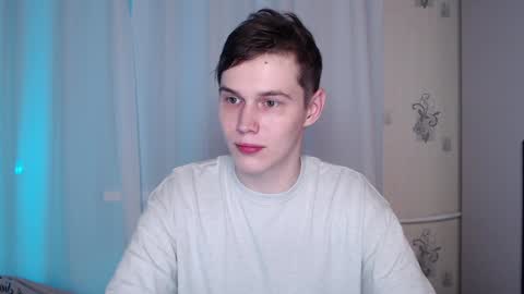 Sonnenschein online show from 12-24-24, 02:32