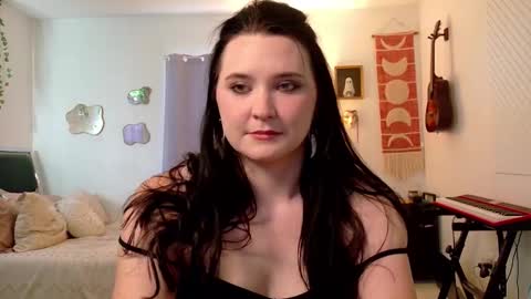 Snapshot of littlesub_e chatting on 10-30-25, 12:50 Eliza online show from 10-30-25, 12:50