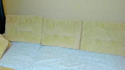 Michelle and James  offline menu in bio Dont forget thumb up for us   online show from 11-19-25, 08:53