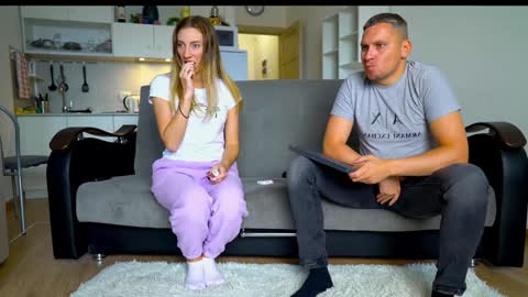 Little Tifany online show from 09-24-25, 11:35