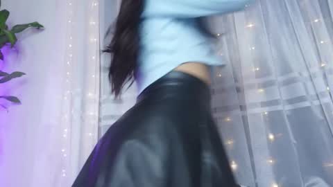 littletammy_ online show from 10-16-25, 02:40