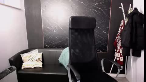 Viki online show from 03-05-25, 05:07