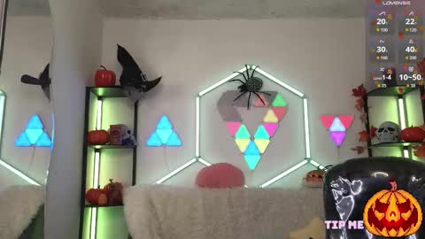 littlevixen18 online show from 10-23-25, 01:54