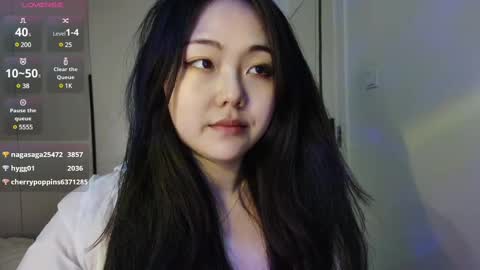 Snapshot of liunana chatting on 03-08-25, 04:17 nana online show from 03-08-25, 04:17