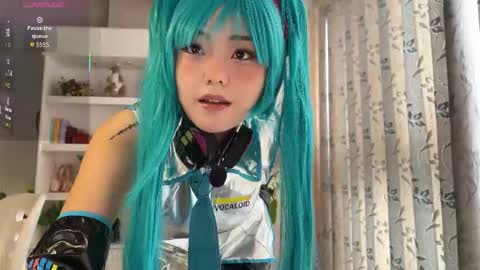 Snapshot of liunana chatting on 10-20-25, 06:58 nana online show from 10-20-25, 06:58