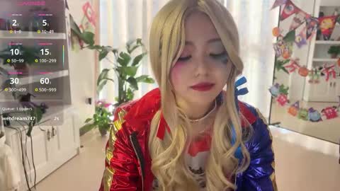 Snapshot of liunana chatting on 10-27-25, 07:01 nana online show from 10-27-25, 07:01