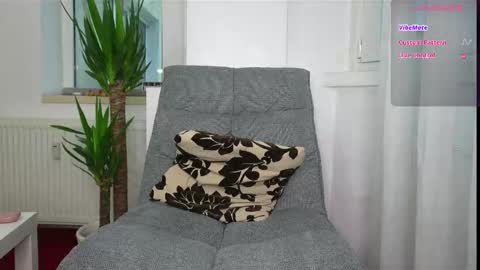 OnlyFans livia77   twitter liv20 4u online show from 11-14-25, 02:27