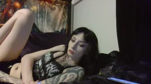 Liv Mirage online show from 01-03-25, 05:28