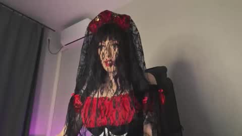 Snapshot of liya_ray chatting on 10-25-25, 03:07 Liya Ray online show from 10-25-25, 03:07