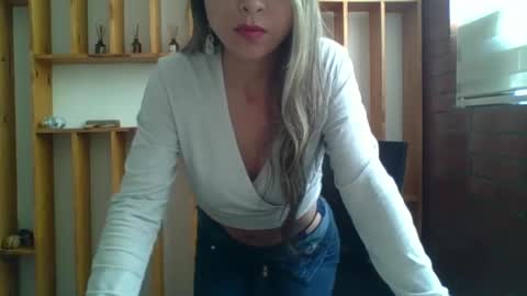 Snapshot of liz_28 chatting on 09-18-25, 03:47 liz_28 online show from 09-18-25, 03:47