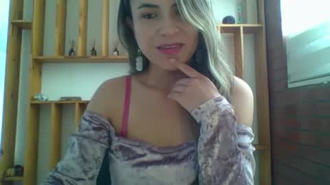 Snapshot of liz_28 chatting on 09-26-25, 04:00 liz_28 online show from 09-26-25, 04:00