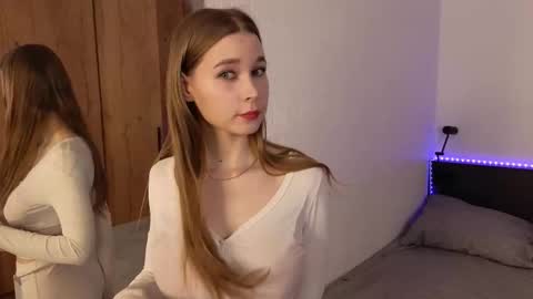 liza_rixter online show from 09-23-25, 02:31