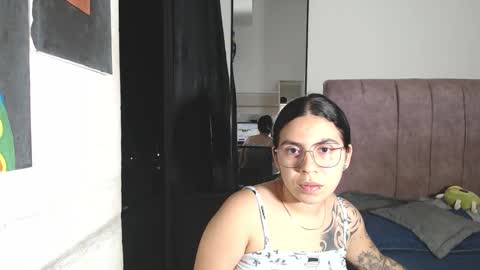 Snapshot of liza_thurner chatting on 10-04-25, 01:03 Liza Thurner online show from 10-04-25, 01:03