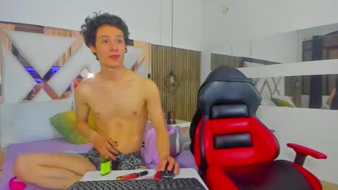Liz and Dante online show from 02-06-25, 10:43