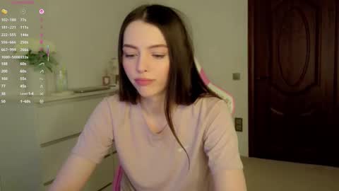 Snapshot of lizarise chatting on 02-11-26, 12:10 Liza online show from 02-11-26, 12:10