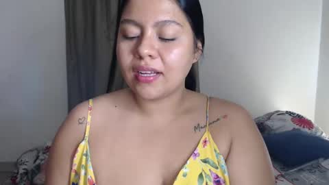 lizbeth1418 online show from 01-18-25, 10:17