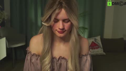 Sunnheart online show from 01-24-25, 04:28