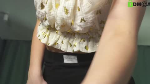 Sunnheart online show from 01-31-25, 04:17