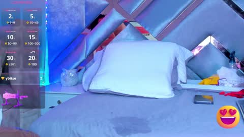 Liz online show from 12-24-24, 05:02