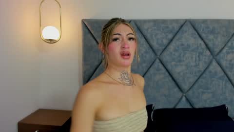lizz_luna online show from 12-07-24, 01:29
