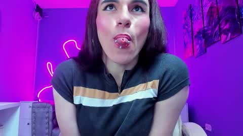 Snapshot of lizz_manson28 chatting on 02-13-26, 05:47 Lizeth Tatiana Mahecha online show from 02-13-26, 05:47