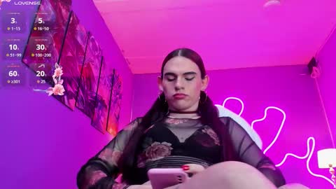 Snapshot of lizz_manson28 chatting on 02-25-26, 05:50 Lizeth Tatiana Mahecha online show from 02-25-26, 05:50