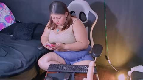 lizz_milf online show from 09-19-25, 06:59