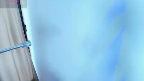 Lizz  online show from 10-15-25, 12:27