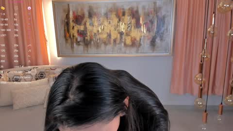 Lizzi  online show from 12-29-24, 07:32