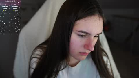 Snapshot of lizzi_fox chatting on 02-04-26, 11:42 Lizi-Fox online show from 02-04-26, 11:42